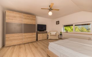 Vila de lux,  de inchiriat! Drumul Poienii! - Poză 16