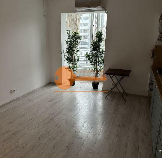 3 camere cu centrala in bloc 2011 – 1 Decembrie / Theodor Pallady - Poză 10