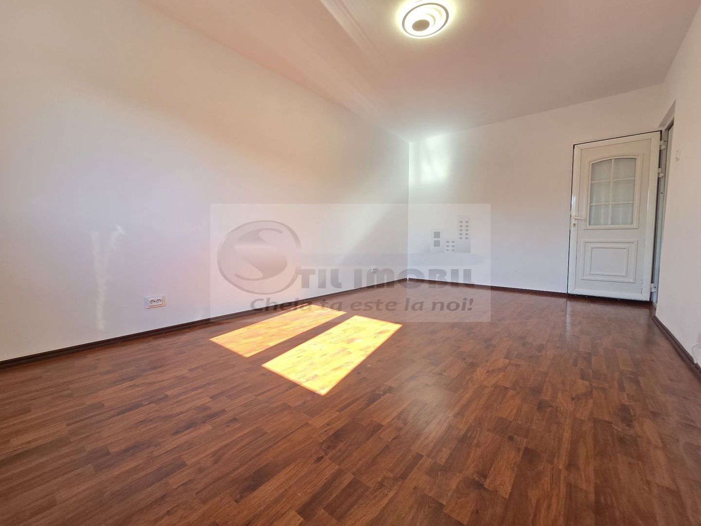 Apartament decomandat 3 camere, 60 mp, Galata – 93.000 € - Poză 4