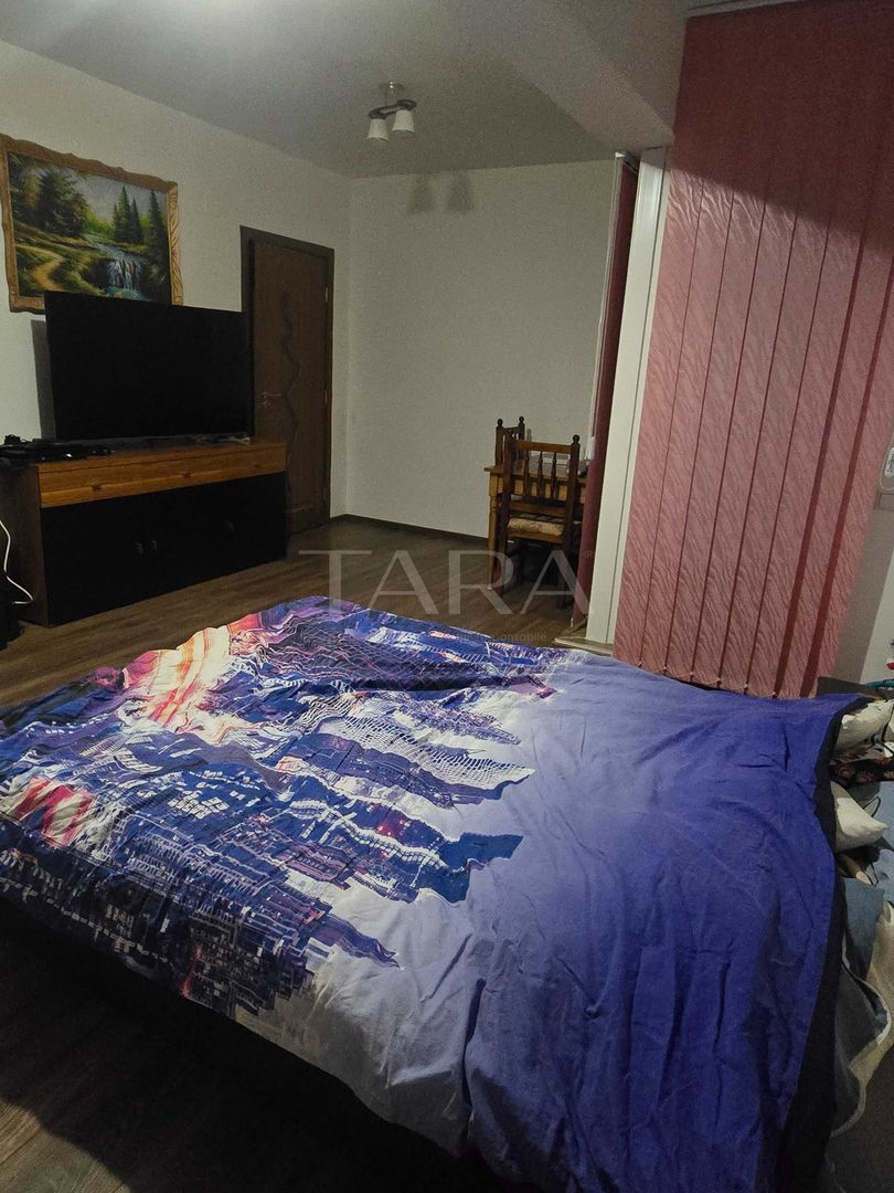 Apartament 2 camere, 60 mp, decomandat, etaj 2, finisat și luminos. - Poză 2