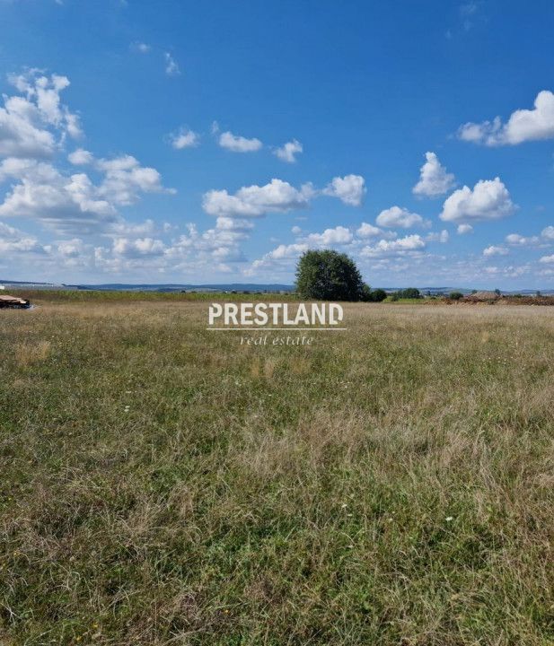 Teren de vânzare , zona Ind.de Vest-Sibiu!! - Poză 1