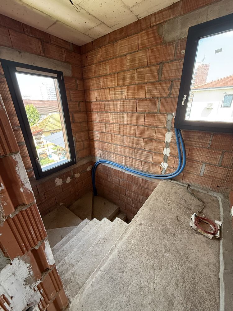 BRASADAS vinde casa cu 3 camere in zona Closca. - Poză 3