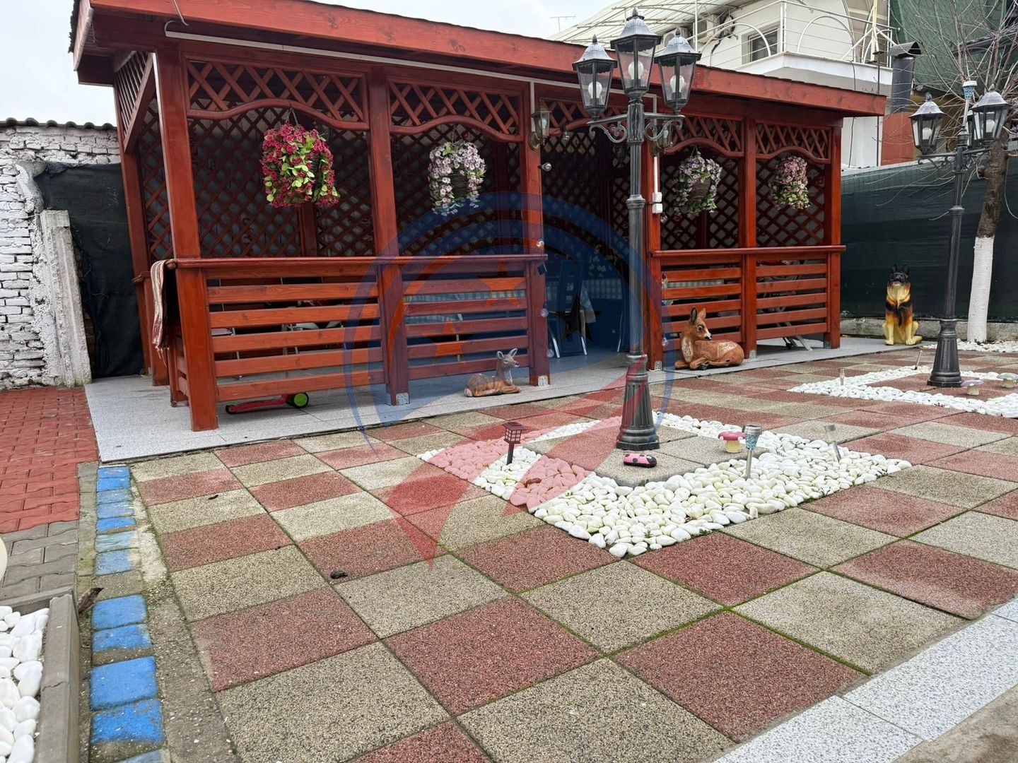 Casa boiereasca situata in zona Ultracentrala - Poză 2