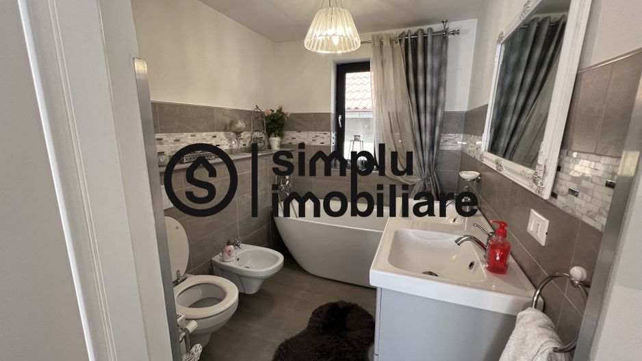 Casa Moderna 3 camere Str. Fulger - Poză 11