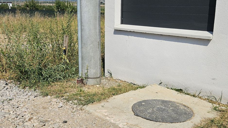 20min de Brasov teren cu toate utilitatile ,str Monumentului Feldioara, asfalt - Poză 14
