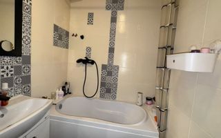 De vanzare 2 camere | Zona Titan - Poză 6