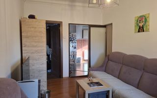 URGENT!, Dacia-Eminescu, apartament in vila, LUMINOS, NEGOCIABIL - Poză 2