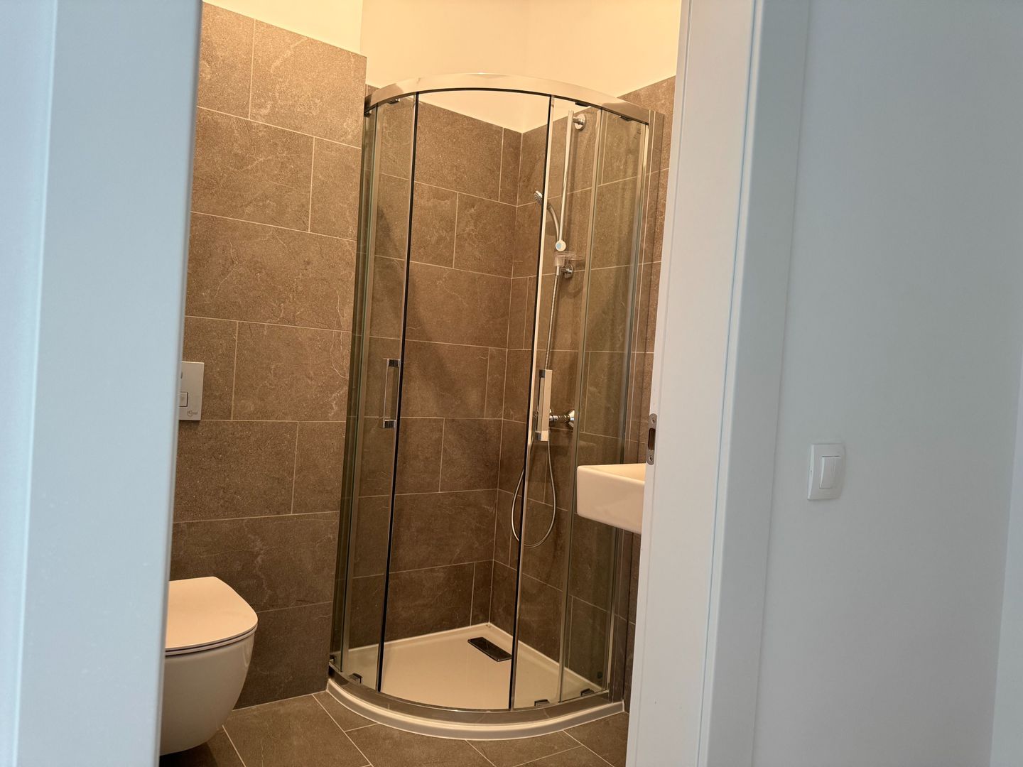 Apartament 4 camere cu Grădină Proprie - Atria Urban Resort - Poză 11
