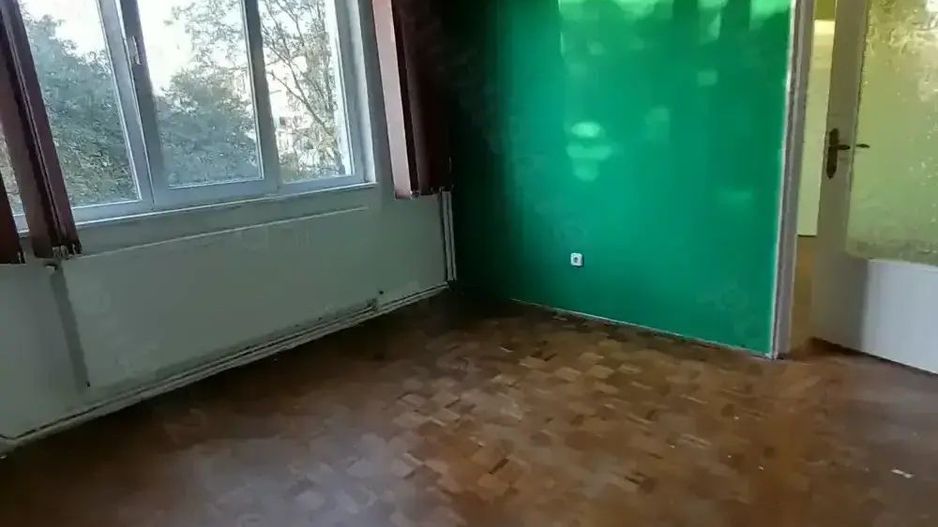 Apartament 2 camere, etaj 2/4, simplu, Micro 19 - Poză 1