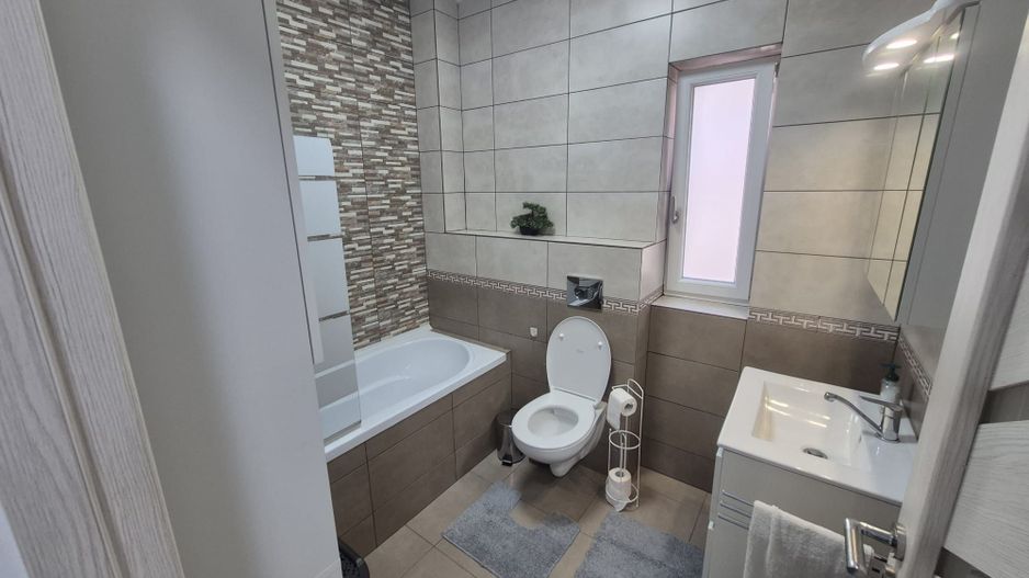 APARTAMENT 3 CAMERE SI LOC DE PARCARE | SELIMBAR ZONA TRIAJULUI - Poză 4