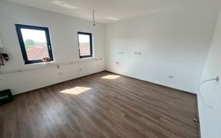 Apartament 3 camere zona Crisan , etaj 1, prima inchiriere - Poză 2