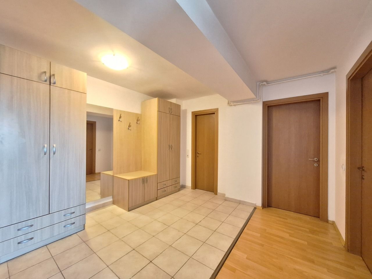 Apartament 2 camere mobilat&utilat + parcare  Rin Grand Hotel Vitan - Poză 13