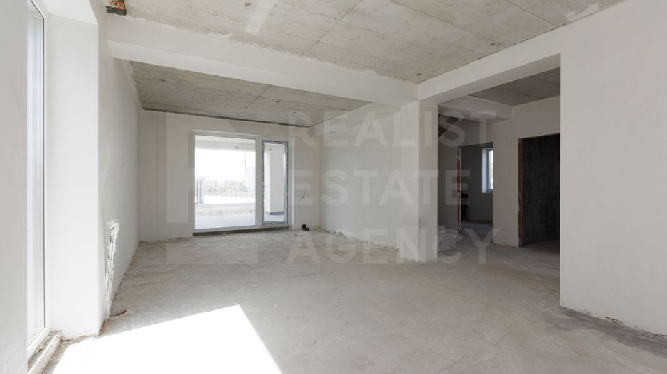 Vânzare, Hi-Tech, 2 nivele, 4 camere, strada  A. Lăpușneanu, Budești - Poză 11