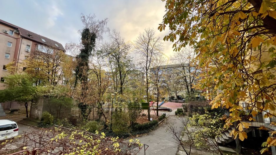 Apartament cu 2 camere și boxa | Dâmbovița | Restaurant Nora - Poză 9