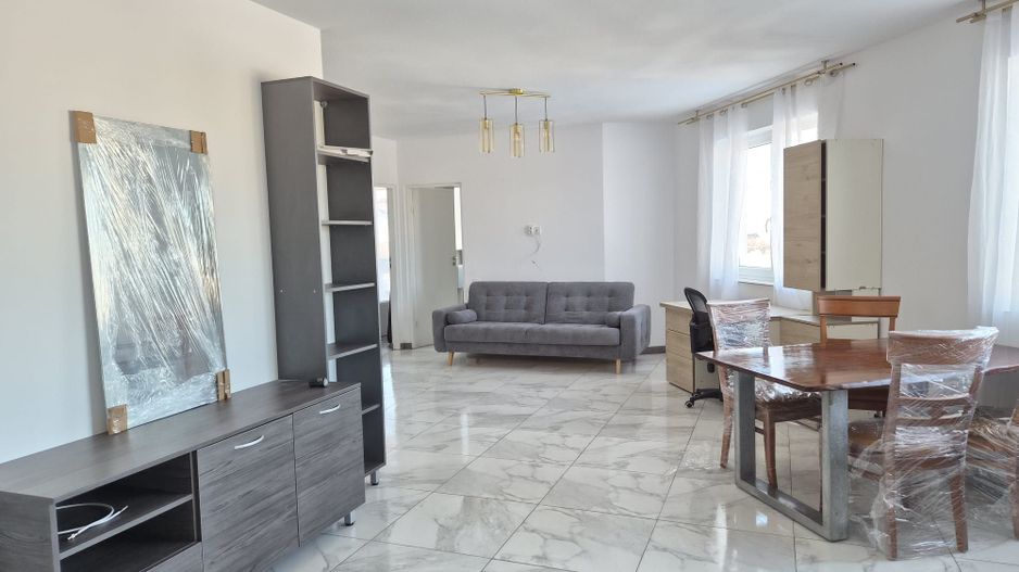 Apartament cu 3 camere | 70 mp | Prima inchiriere | Parcare | Zona Vivo - Poză 2
