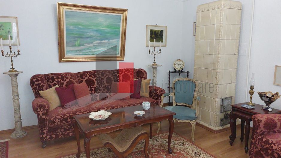 Apartamentul "SEMINTERRATO", Unirii-Cartierul Evreiesc, vila FARA RISC SEISMIC - Poză 7