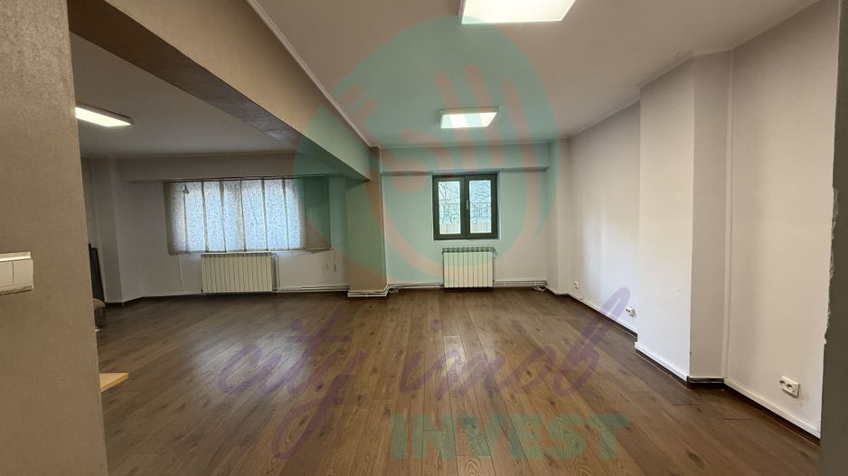 Apartament UNIC pe Calea Calarasilor - Poză 1