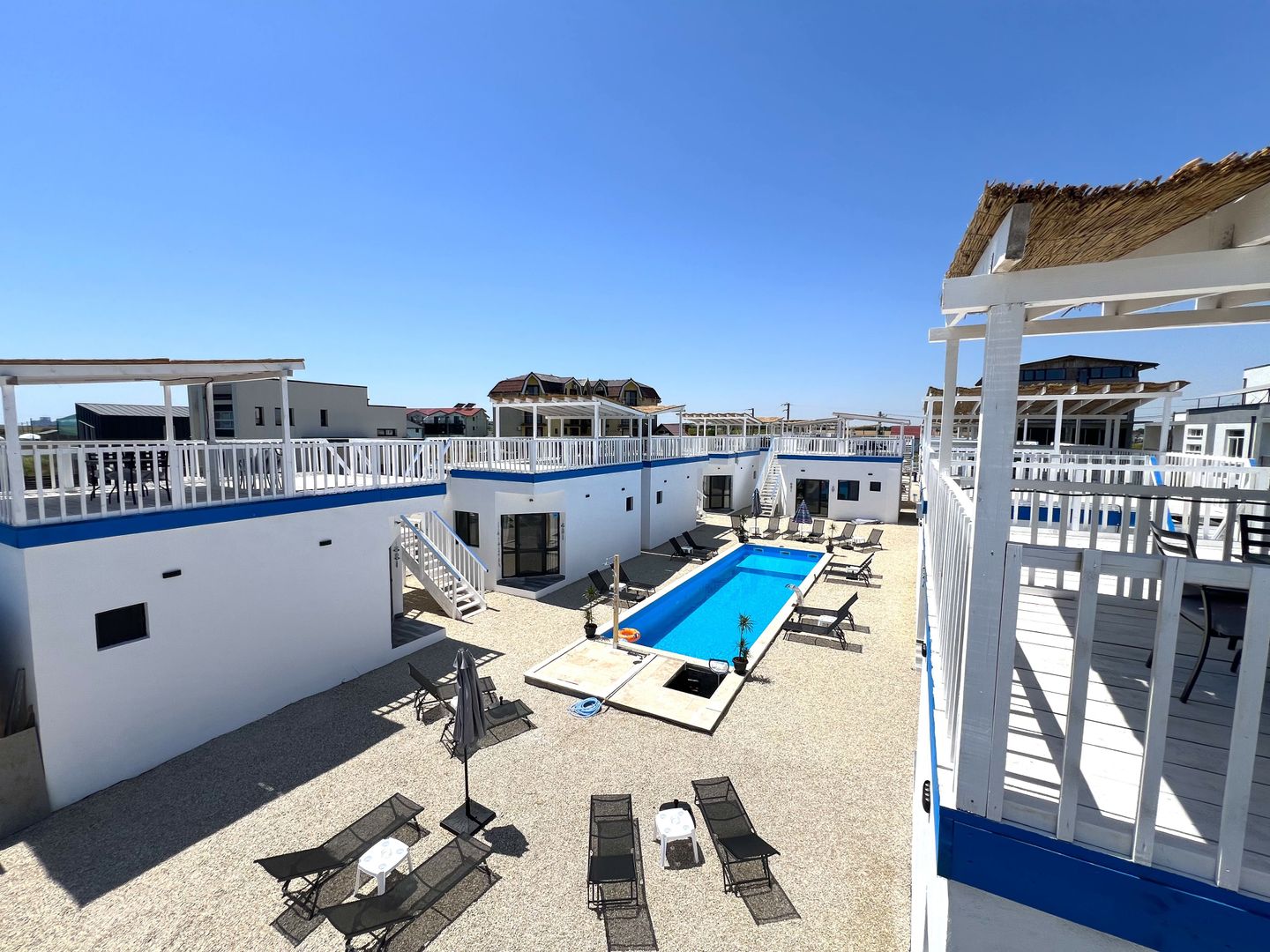 10 Casute Greek Bungalows , Piscina, la Malul Marii, Afacere la Cheie - Poză 18