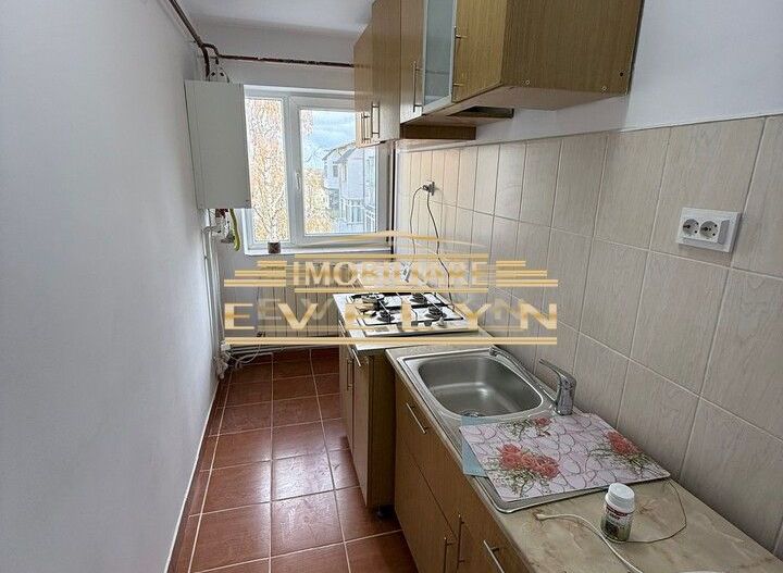 De închiriat apartament 2 camere – zona Grădinița 19 / SRI - Poză 3
