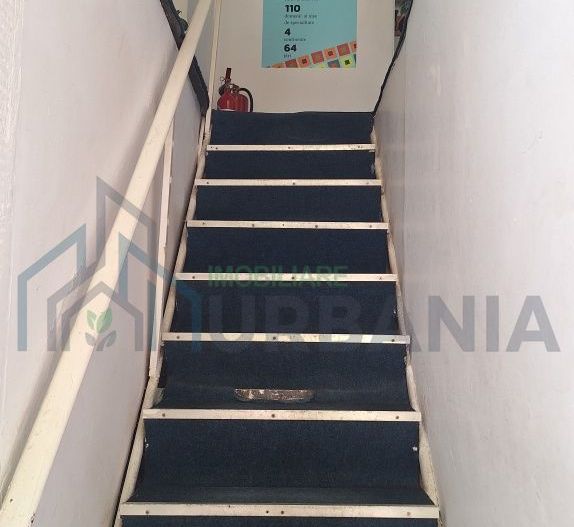 Spațiu comercial ultracentral pentru birou, lângă Casa Cărții, Prefectura Iași - Poză 3