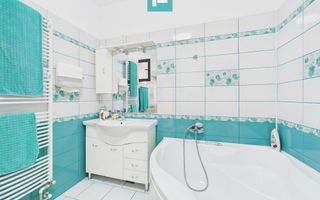 Casă exclusivistă cu 4 camere, în Secusigiu, Arad - Poză 13