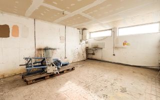 Spatiu de inchiriat 400MP Inaltimea de 4m Jucu de Mijloc - Poză 6