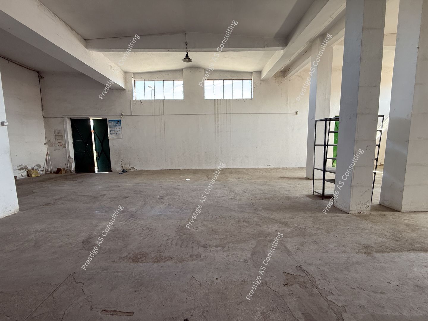 Hala 300 mp | Birouri + Vestiar | Acces auto | 3 intrari | Zona Lipovei - Poză 19