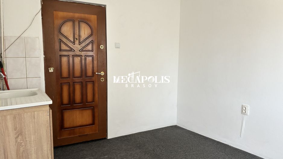 Ofertă / Cameră de cămin pentru investiție / Astra - Poză 1