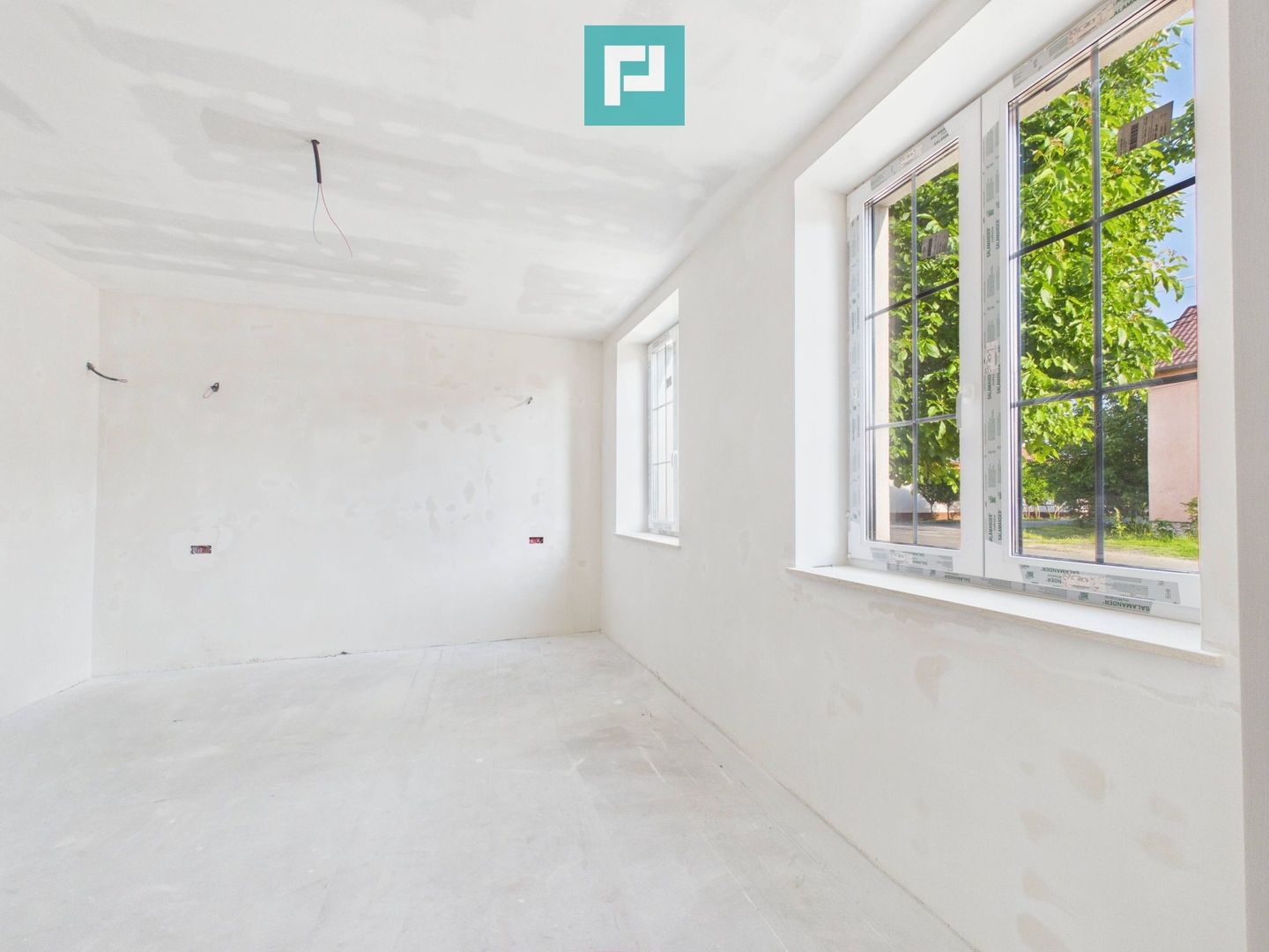Apartament la casă în Pârneava - Poză 7