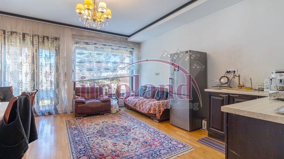 Vila cu piscina si garaj - 6 dormitoare - Pantelimon - Poză 10