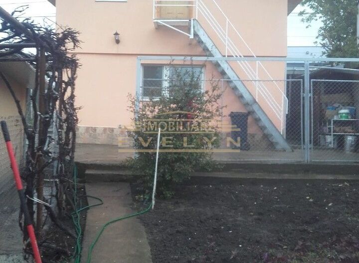 De vanzare casa 103mp+teren 338mp, zona Calea Nationala ( Brico Depot ), pret 115000 euro negociabil - Poză 3