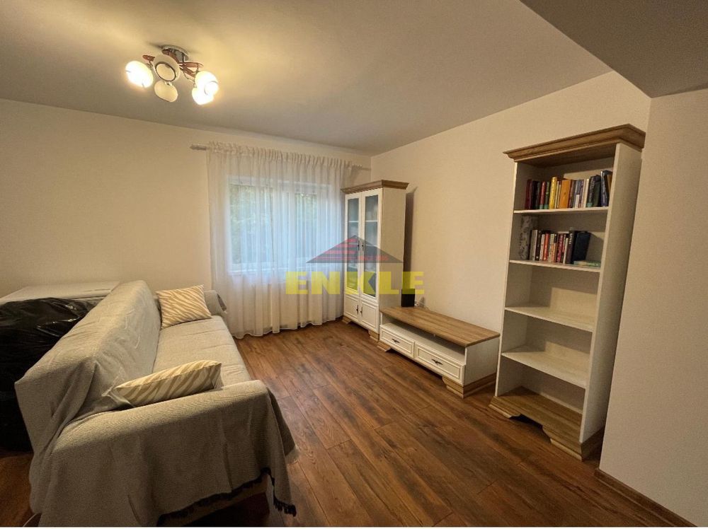 Închiriez apartament 2 camere – Zona Centrală - Poză 1