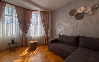 Apartament modern și elegant în zona Centrală - Poză 1
