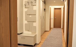 Olimpia-Centrul de Afaceri | 3 Camere | Decomandat | 2 Băi | Centrală Proprie - Poză 1