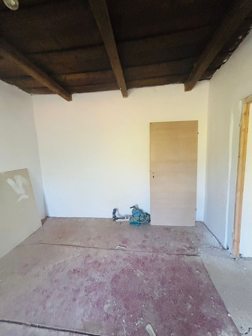 Casă și teren, 1.000 mp, Ciulești. 18.000 E. Comision 0 - Poză 11