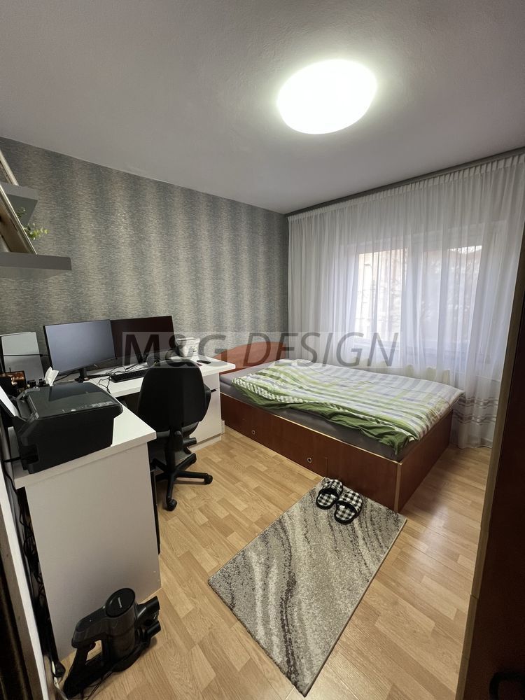 Apartament 3 Camere  Aradului etaj 2 - Poză 6