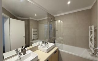 INCHIRIERE 4 CAMERE | ONE NORTH LOFT | MOBILAT SI UTILAT LUX | LOC PARCARE | - Poză 41