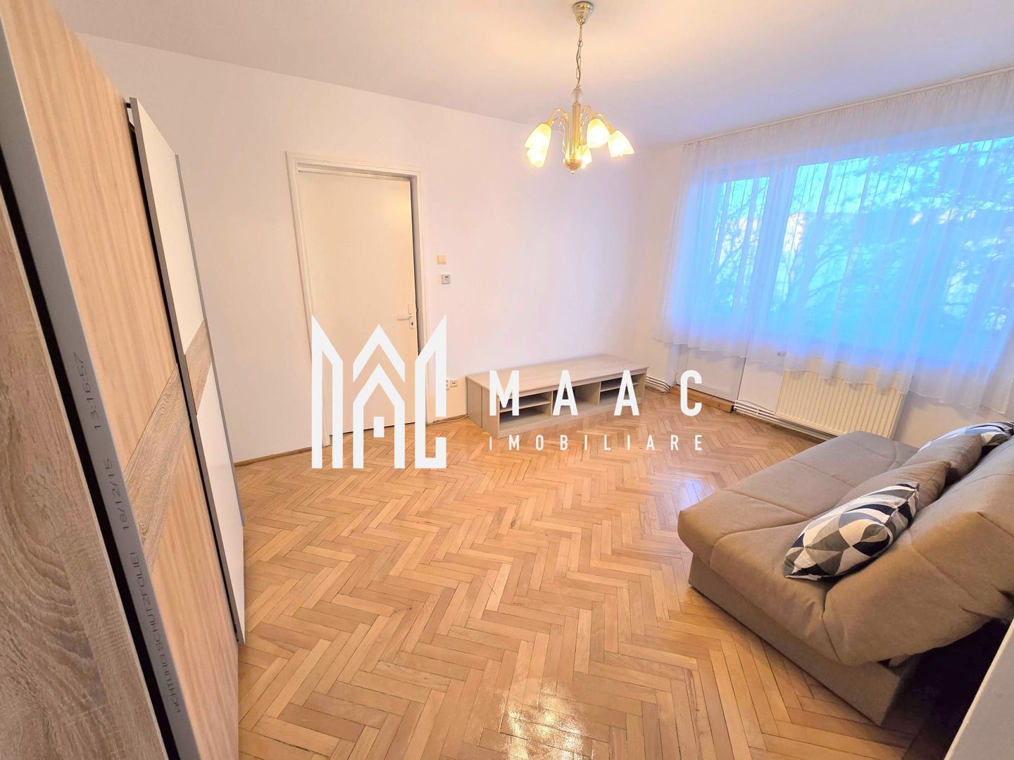 Apartament 2 Camere | Etaj Intermediar | Central - Poză 1