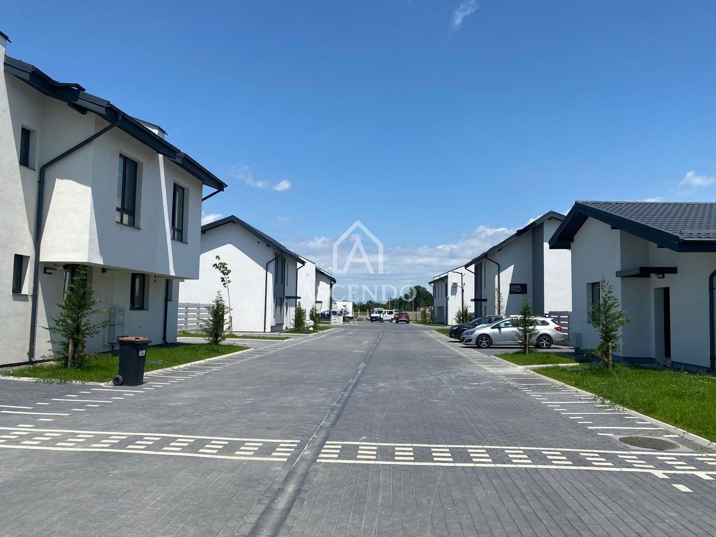 Case noi în Măgurele cu grădină proprie, parc privat și finisaje premium - Poză 4