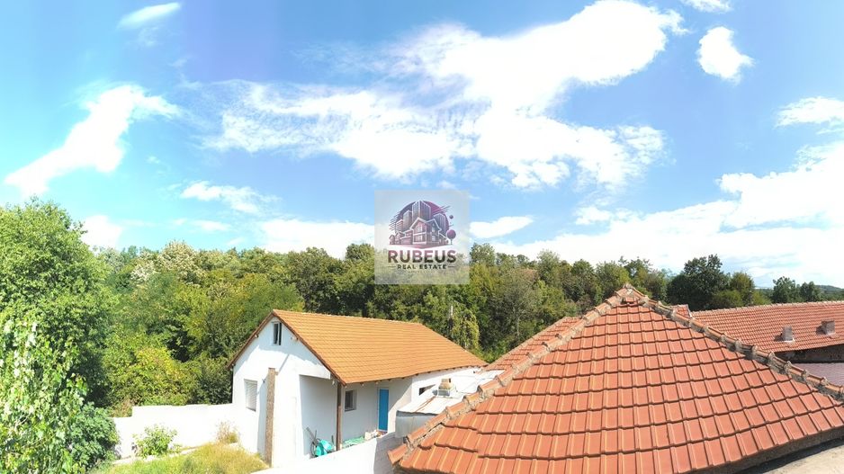 Refugiul la marginea pădurii in Orșova, pe malul Dunării - Poză 16