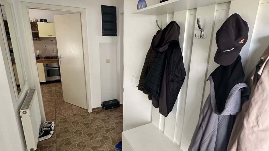 Casă / Vilă cu 5 camere zona Lunei - Poză 14