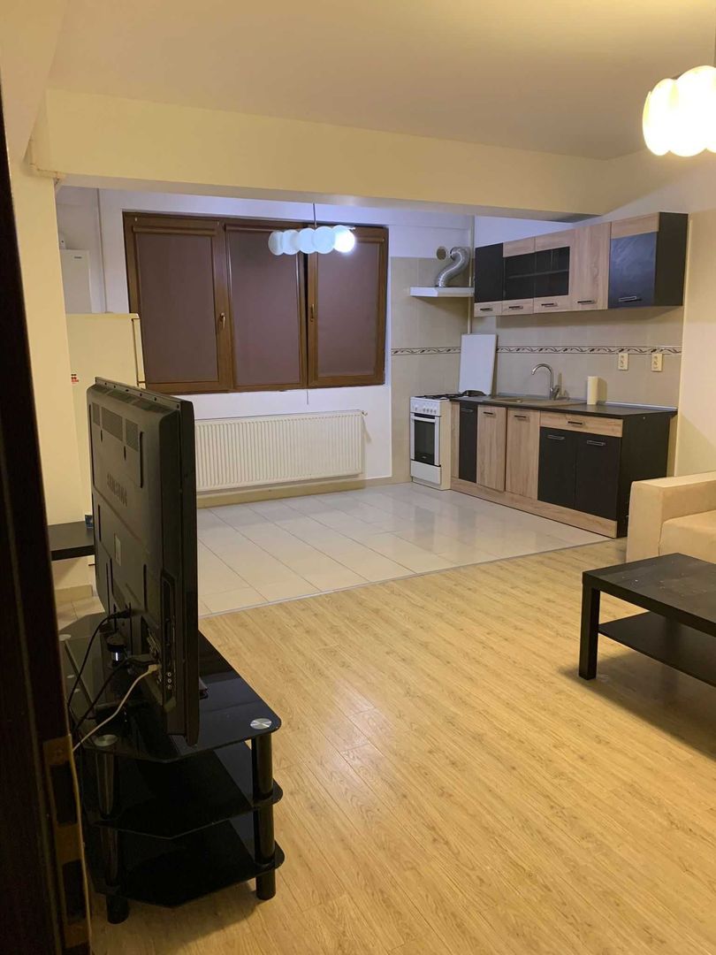 De vanzare apartament 3 camere 95 mp, Cartierul Latin - Poză 4