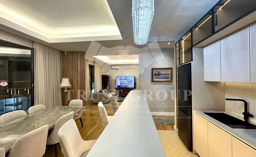 Apartament 5 camere Herastrau | Parter cu 100mp curte | 2 Locuri Parcare+Boxa - Poză 9