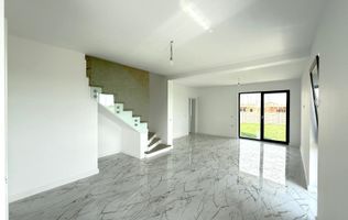 Drumul Boilor. Despartit prin CAMERA TEHNICA. Toate utilitatile.