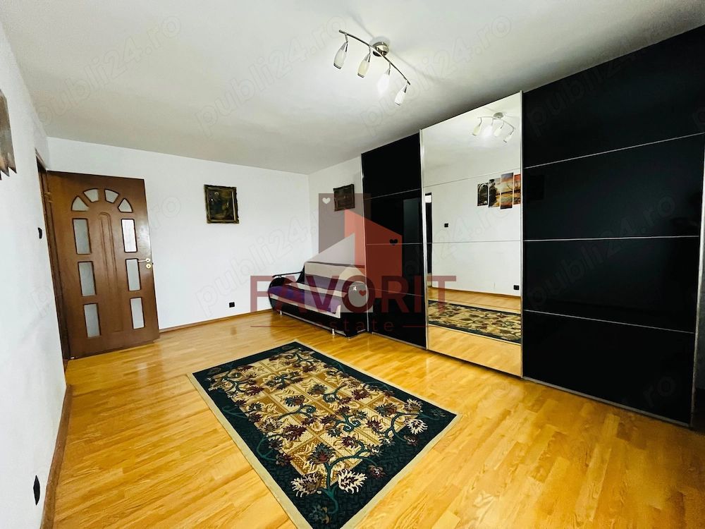 Decomandat. Etaj intermediar. 2 balcoane. - Poză 1