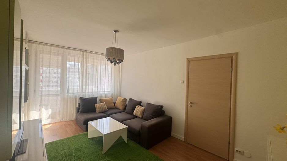 De inchiriat ap. 3 camere Bdul Alexandru Obregia sector 4 - Poză 2