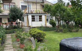Casa de vanzare pe strada Paris - Poză 8