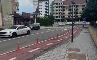 SPAȚIU COMERCIAL RENOVAT COMPLET ÎN MOINEȘTI - Poză 11