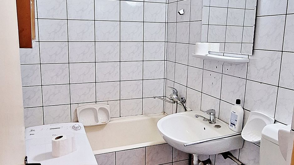 B-dul Garii, Garsoniera 30mp utili, vedere panoramica, Libera, 59900 euro - Poză 9