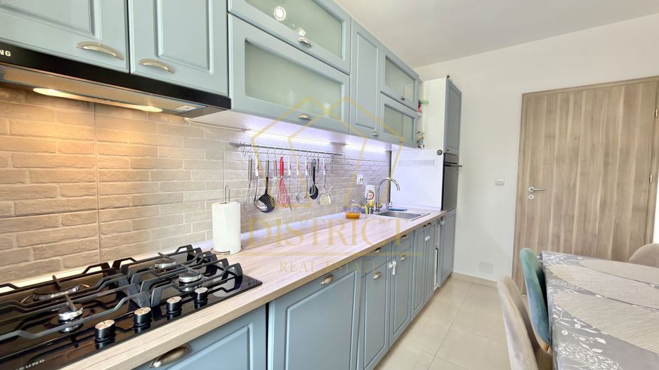Apartament cu 3 camere decomandat, complet mobilat si utilat la parter in Giroc. - Poză 5